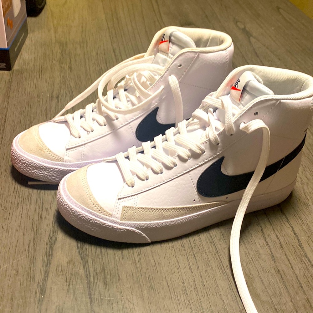 Nike blazer mid ‘77